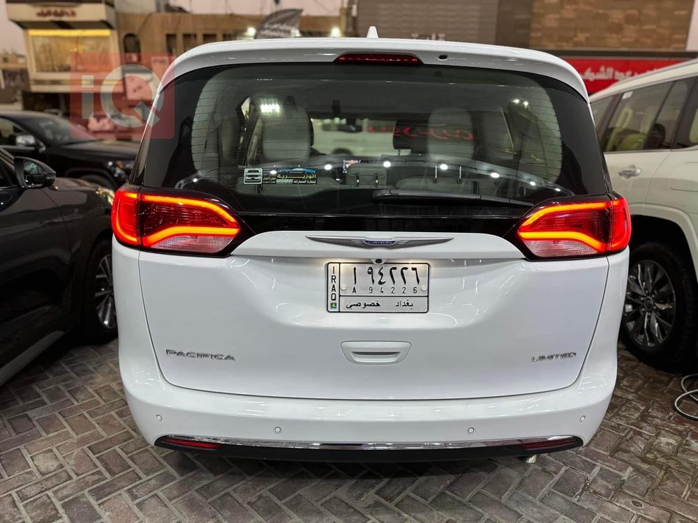 Chrysler Pacifica